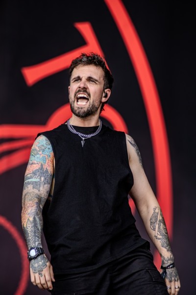 BuryTomorrow-03